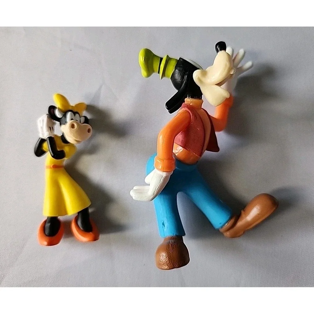 Lot 6 Disney Figures Cake Toppers Minnie & Baby,‎ Donald & Daffy Duck, Goofy +